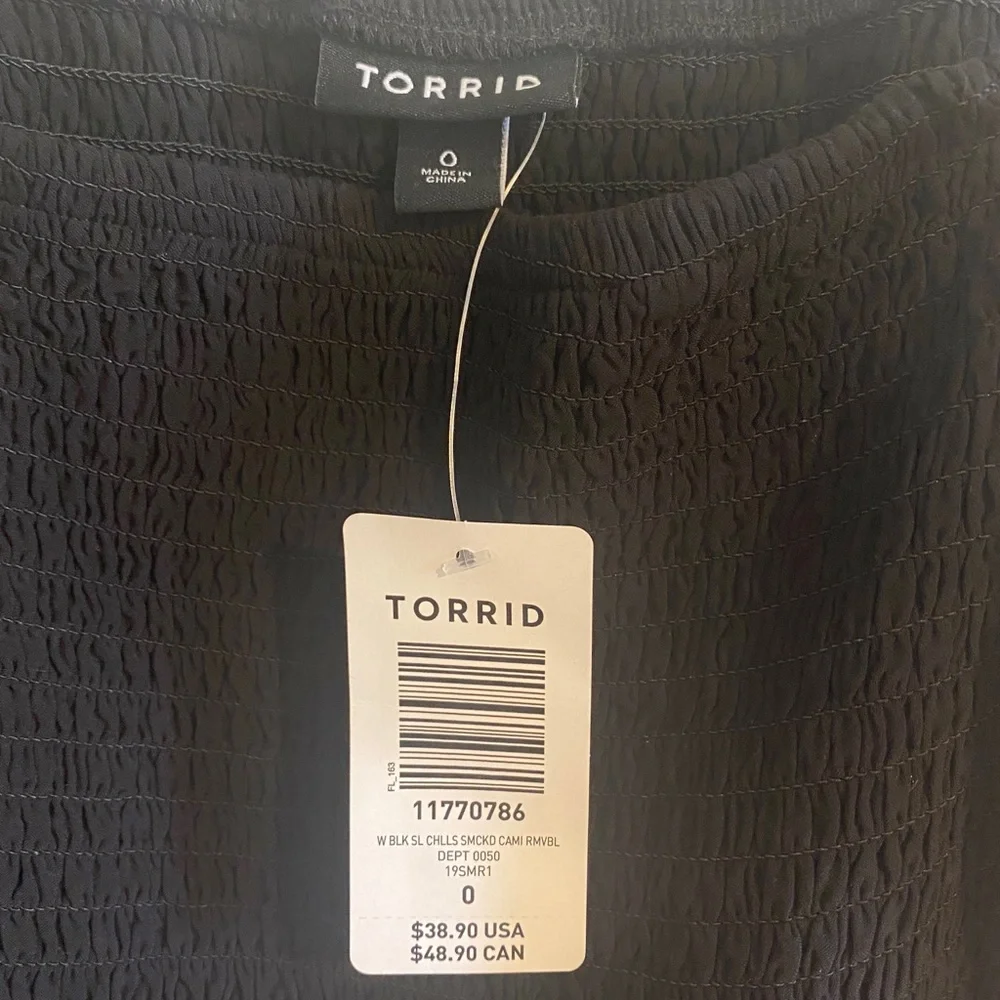 NWT - Torrid 0/12 - Black Smocked Challis Cropped Cami - Picture 7 of 10